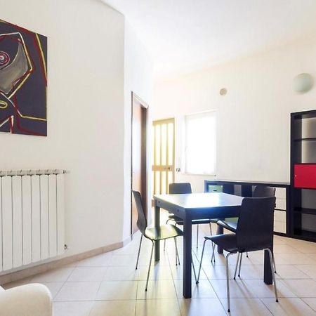 Cozy 55-M2 Flat Close To The Countryside In 나르니 외부 사진